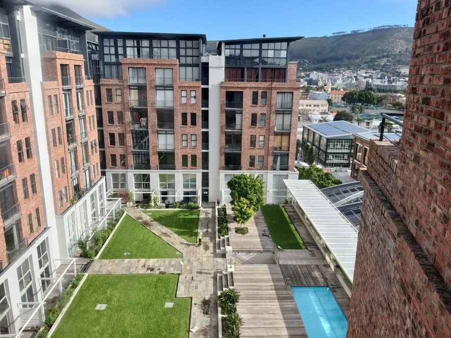 To Let 2 Bedroom Property for Rent in Gardens Western Cape